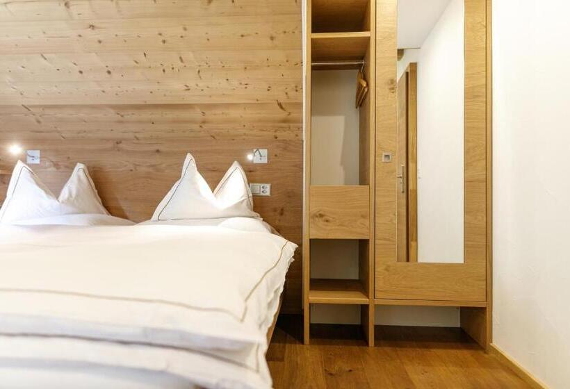 Номер Комфорт, Edelweiss Blatten Lötschental