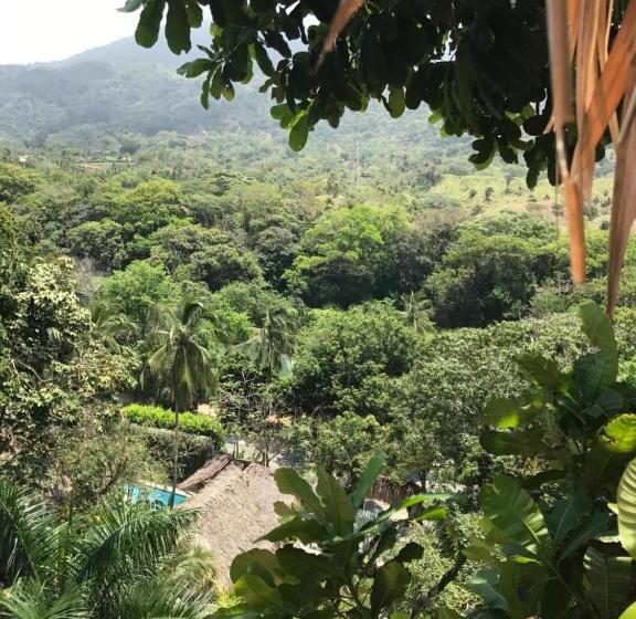 스탠다드 방갈로, Monte Verde Hostal