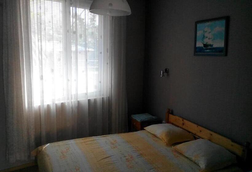 اتاق استاندارد, Guesthouse Mirage