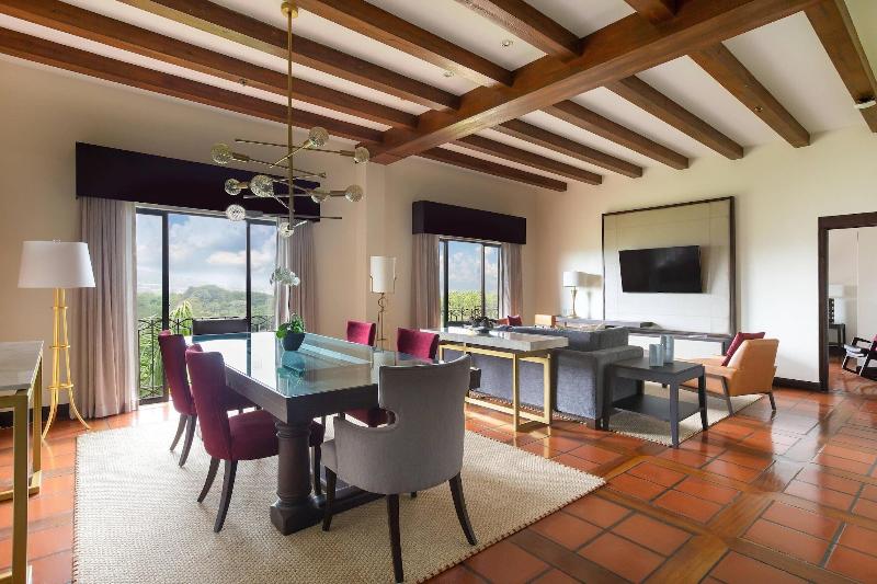 Президентский Люкс, Costa Rica Marriott Hotel Hacienda Belen