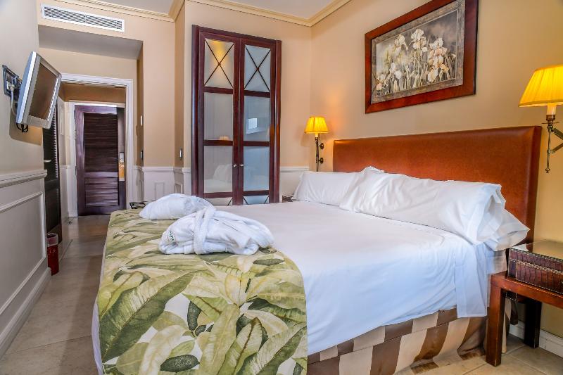 Номер Economy, Gran Hotel Guadalpín Banus