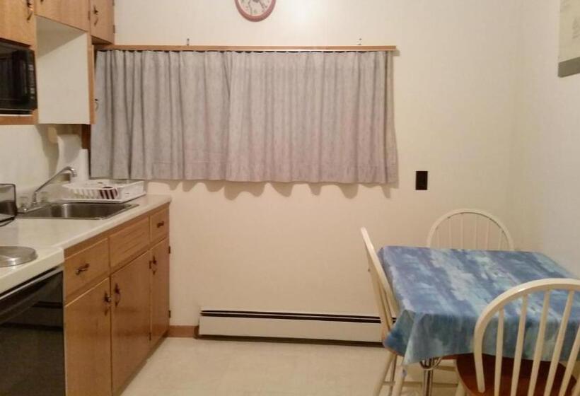 Номер Стандарт с Кухней, Aberdeen Motel