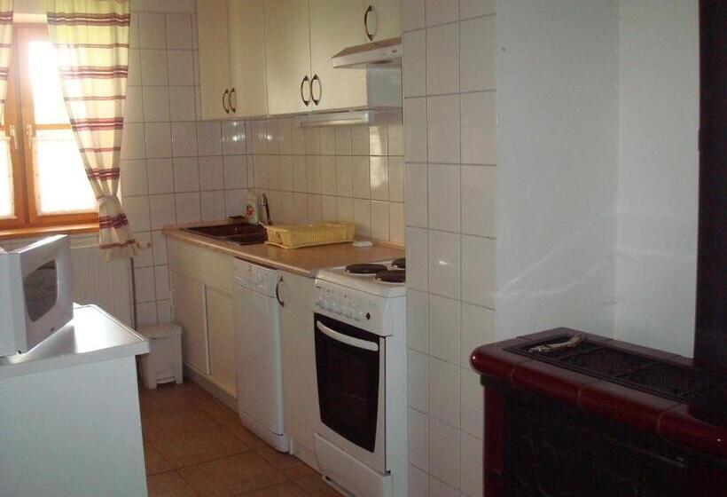 Апартаменты 2 Спальни, Major Hotel és Palóc Apartmanház