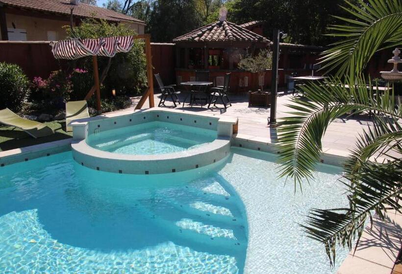 Номер Стандарт, Le Patio 34