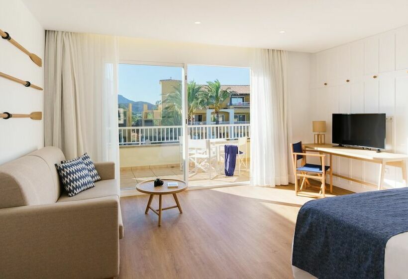 Полулюкс, Club Del Sol Resort & Spa