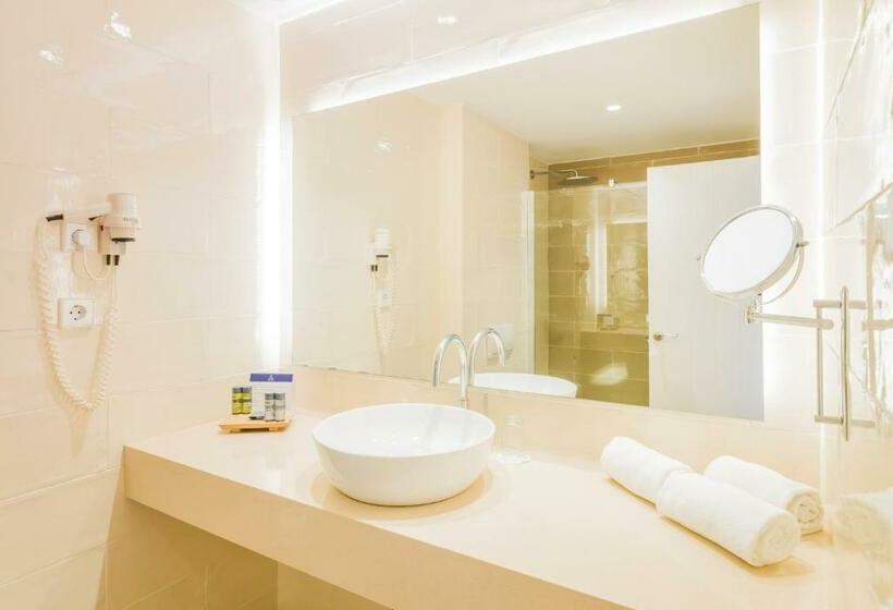 Люкс Премиум, Club Del Sol Resort & Spa