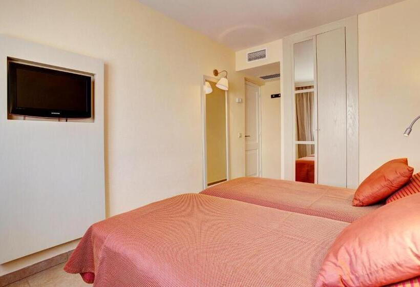 Студия Стандарт, Grupotel Tamariscos