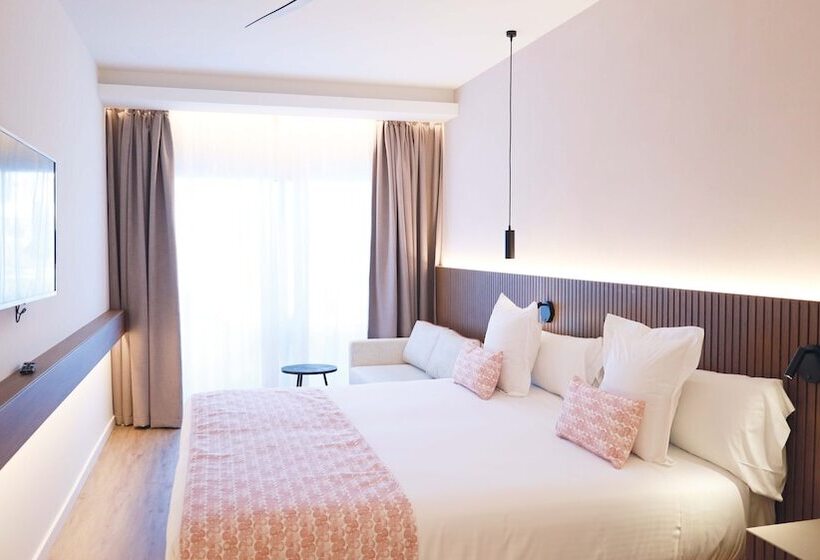 Habitación Estándar, Seth Port Ciutadella