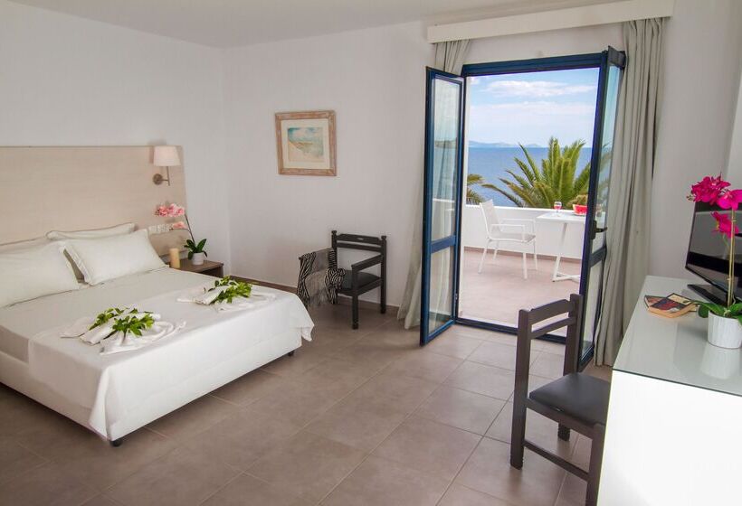 Люкс Семейный 2 Спальни, Peninsula Resort & Spa