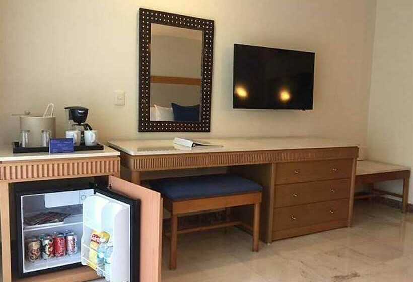 جناح عائلي, Grand Park Royal Cozumel All Inclusive