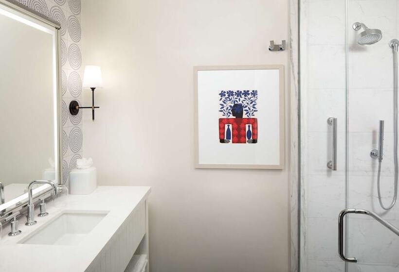 Standard-huone 2 Parivuodetta, Casa Marina Key West, Curio Collection by Hilton
