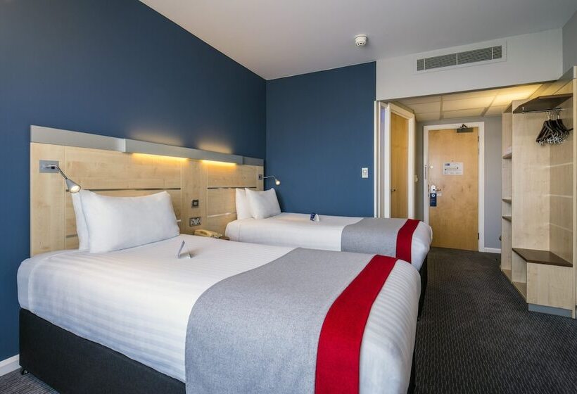 Номер Стандарт, Holiday Inn Express Leicester City, An Ihg