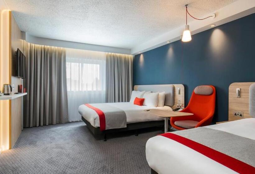 Номер Стандарт Адаптированный для Инвалидов, Holiday Inn Express Oxford Kassam Stadium, An Ihg