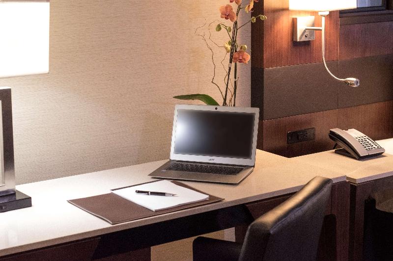 Президентский Люкс, The Warwick Hotel Rittenhouse Square Philadelphia