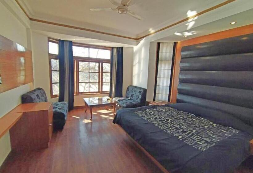 חדר דלוקס, Horizon Picture Palace, Mussoorie