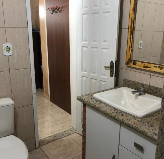 سوئیت با بالکن, O Mar Hospedagem   Suítes Privadas