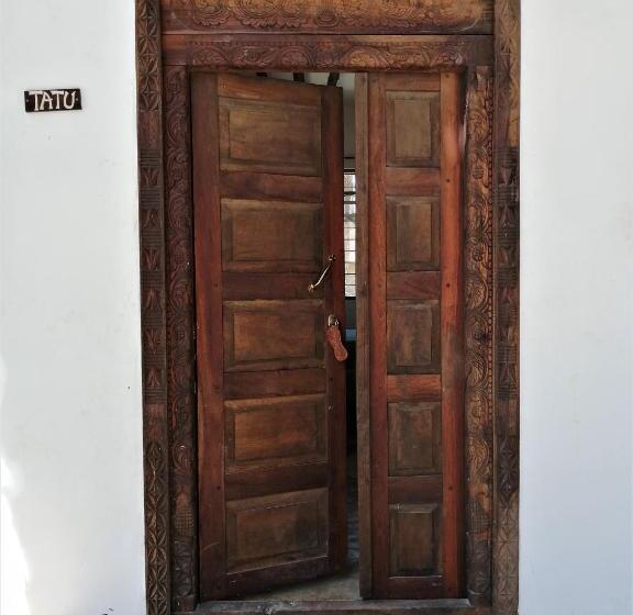 클래식 4인 룸, Barefoot Zanzibar