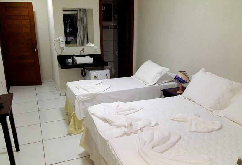 اتاق کلاسیک سه تخته, Pousada Maria Bonita