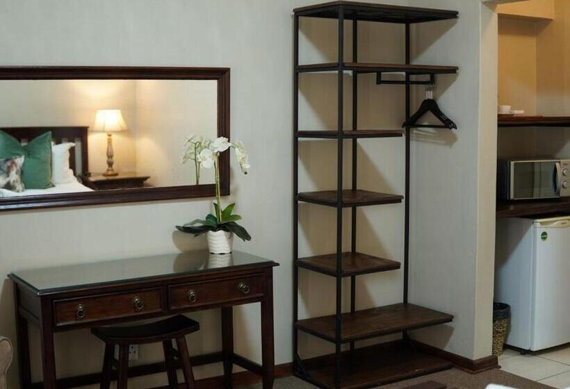Номер Стандарт, Aloes Guest House 62 On Meintjies