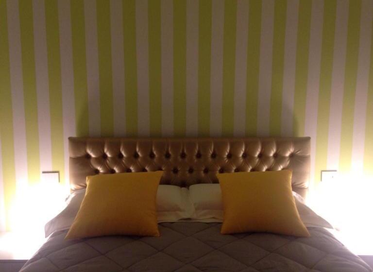 اتاق لوکس با تخت بزرگ, Le Origini Rooms&suite