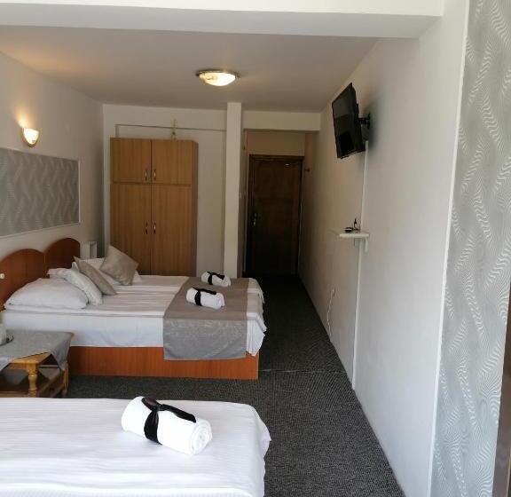 스탠다드 트리플 룸, M7 Villa Bed& Bistro
