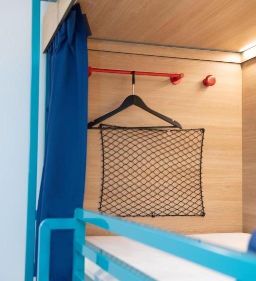 Четырехместный Номер Стандарт, Auberge De Jeunesse Hosho Paris Sud   Porte D Italie
