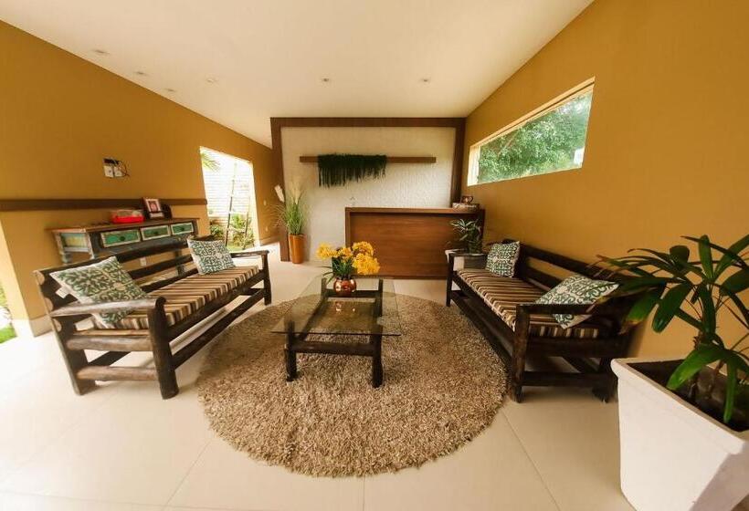 이코노미 룸, Qavi   Lagoa View