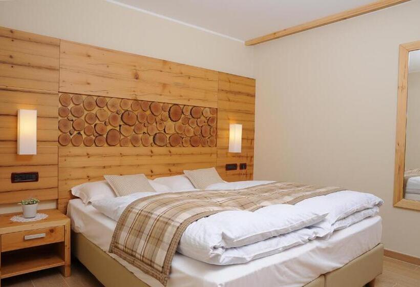 Апартаменты Comfort 2 Спальни, Residence Marisol Camere & Appartamenti   Mezzana Centre