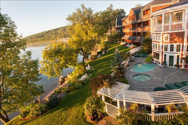 Номер Стандарт Кровать Кинг Адаптированный для Инвалидов, Mill Falls At The Lake