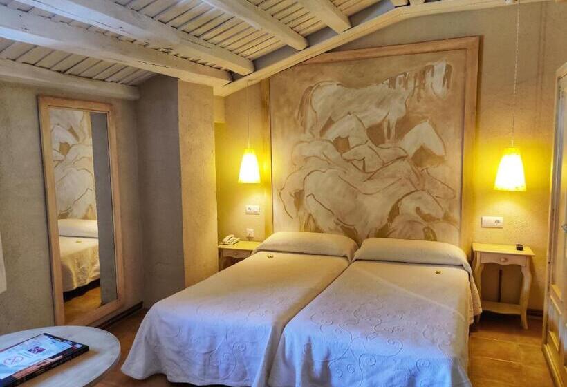 Номер Стандарт, Posada Restaurante Casa De La Sal