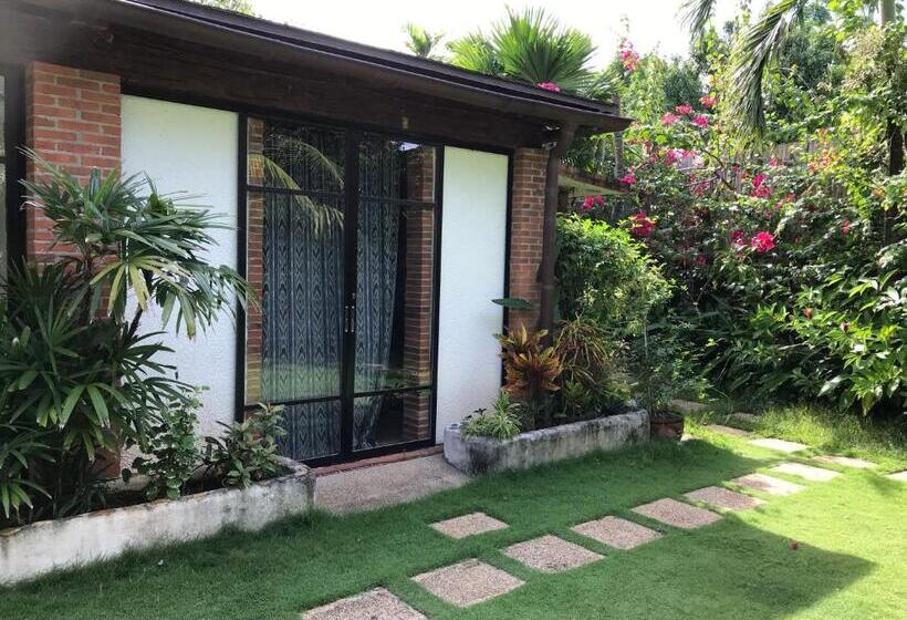 Номер Economy, Amihan Home