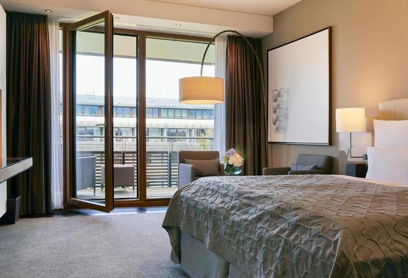 Номер Superior, Kempinski Hotel Berchtesgaden