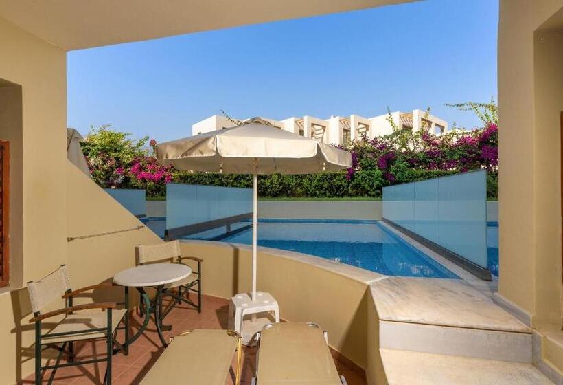 Номер Superior, Hydramis Palace Beach Resort