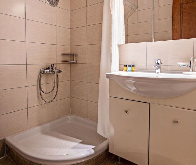 Семейный Номер, Hydramis Palace Beach Resort