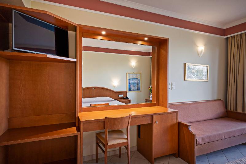 Номер Стандарт Вид на Сад, Hydramis Palace Beach Resort