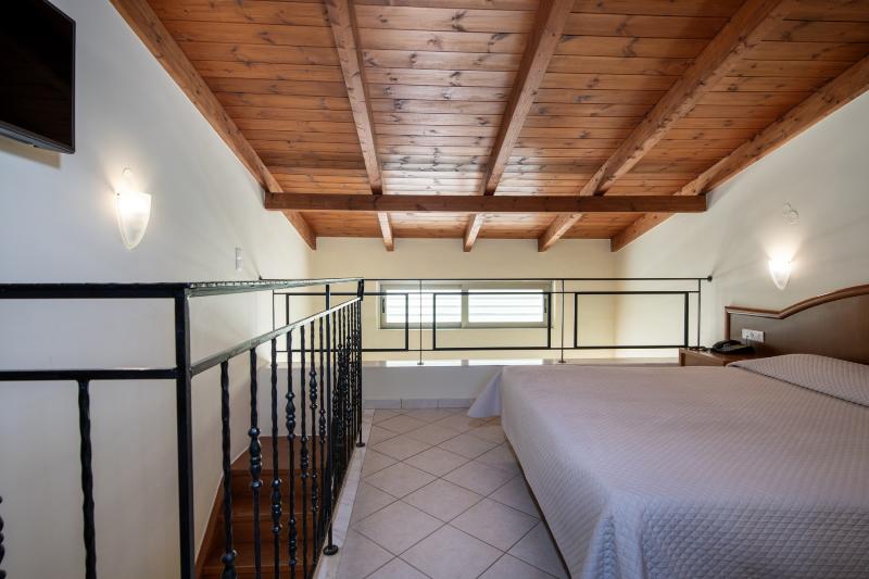 Семейный Номер, Hydramis Palace Beach Resort
