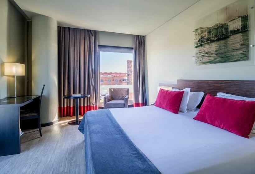 اتاق استاندارد, Melia Ria Hotel & Spa