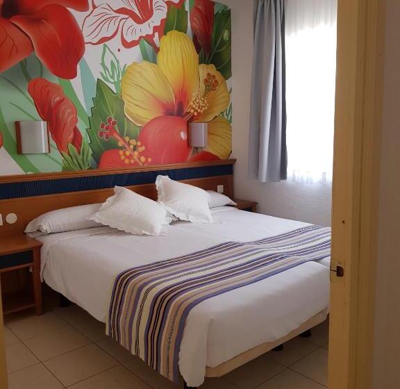 Apartamento 1 Dormitório com Sacada, Apartamentos Palm Garden By Livvo