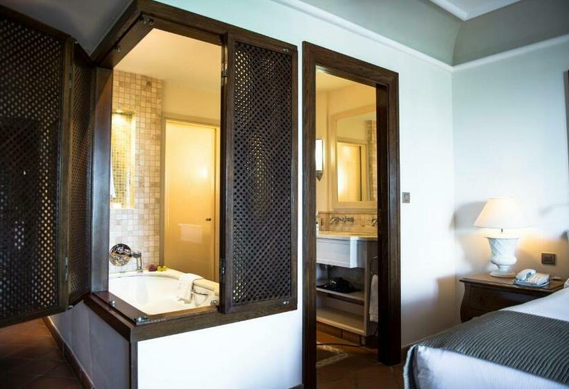 Quarto Triplo Estandar Vista Piscina, Ona Mar Menor Golf & Spa