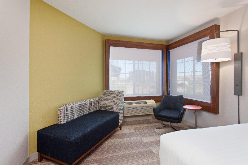 스탠다드 룸 킹사이즈 침대, Holiday Inn Express Kingman, An Ihg
