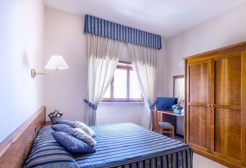 Номер Стандарт Трехместный, Astura Palace