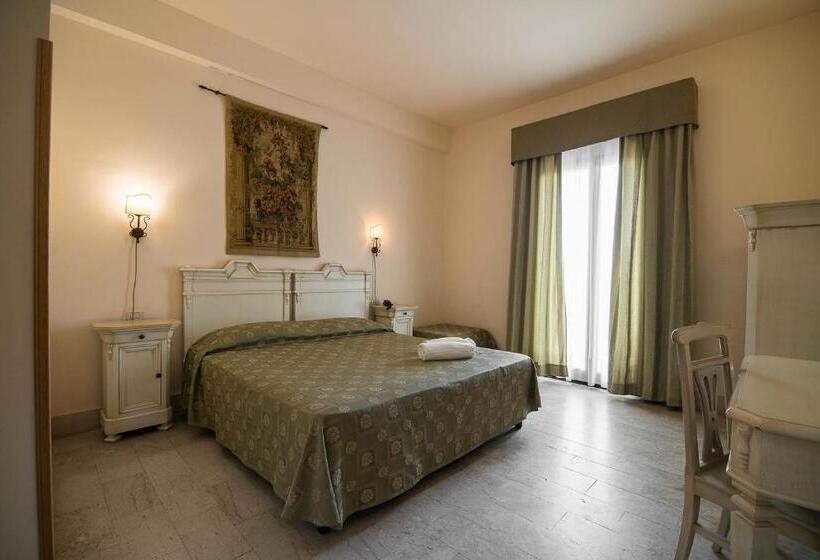 Economy Triple Room, Baglio Basile