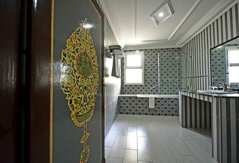 标准三人间, Hôtel Fès Inn & Spa