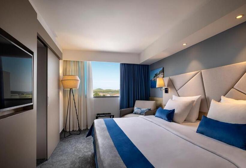 Junior Suite Vista Jardín, Valamar Diamant