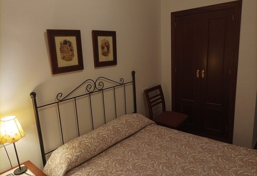 スタンダードルーム, Hostal San Cayetano