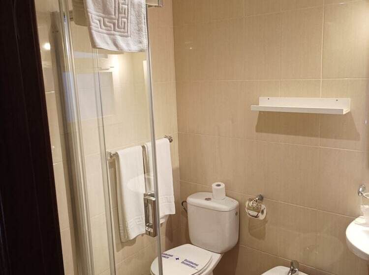 スタンダードシングルルーム, Hostal San Cayetano