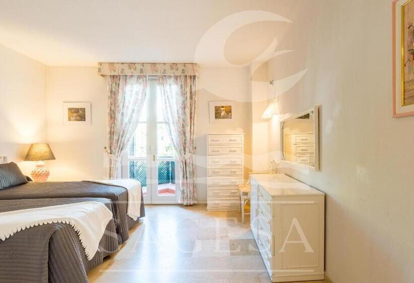 Апартаменты 3 Спальни, Jardines De Las Golondrinas