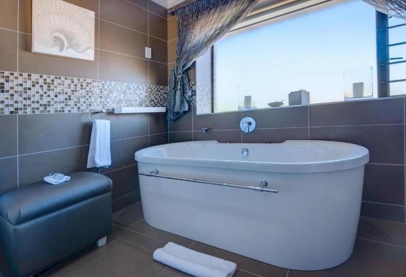 Президентский Люкс, African Oceans Manor On The Beach
