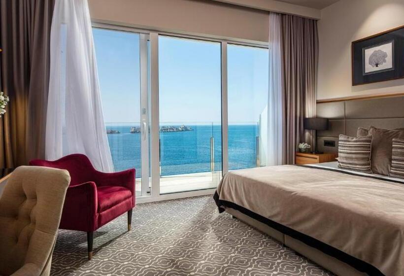 Habitación Deluxe Vista Mar con Balcón, Royal Ariston