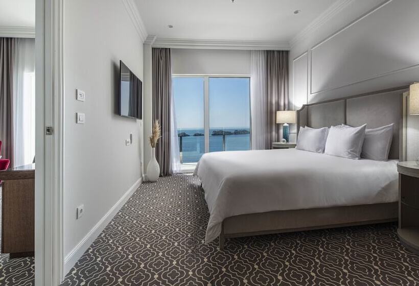 Deluxe Suite Sea View, Royal Ariston